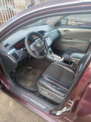 Clean Avalon up for grab