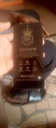 Infinix smart 8 screens available